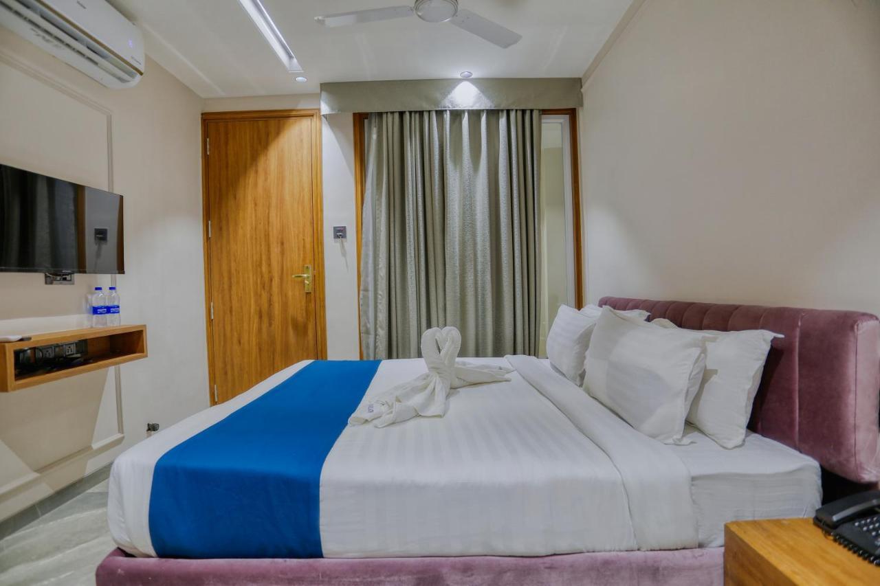 Hotel Pavilion Indore Exterior photo
